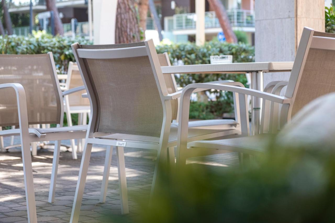Hotel Orsa Maggiore ميلانو ماريتيما المظهر الخارجي الصورة